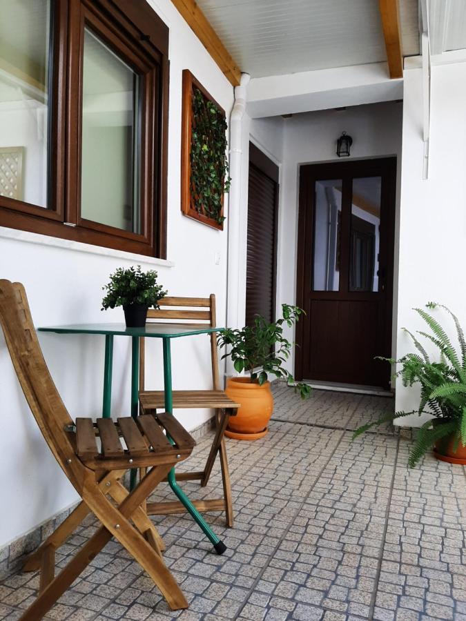 Апартаменты Alojamento Ferreira - Apartamento C Сантиагу-ду-Касен Экстерьер фото