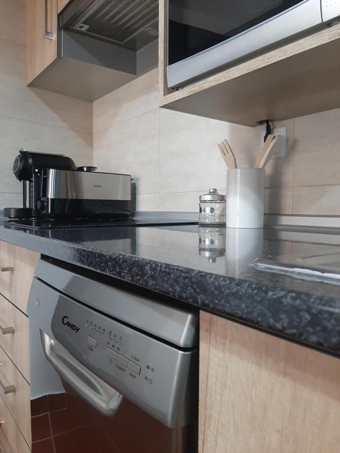 Апартаменты Alojamento Ferreira - Apartamento C Сантиагу-ду-Касен Экстерьер фото