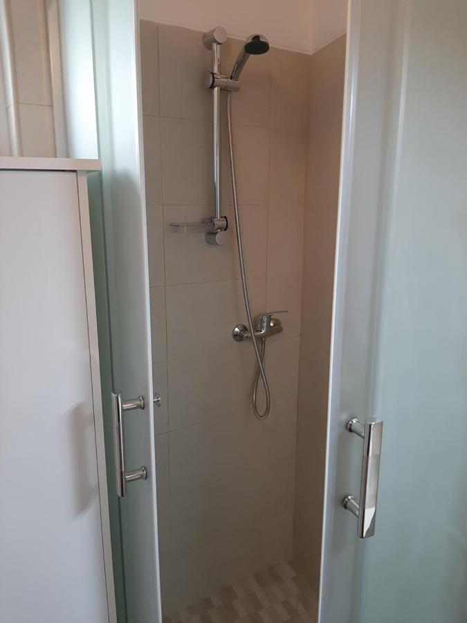 Апартаменты Alojamento Ferreira - Apartamento C Сантиагу-ду-Касен Экстерьер фото