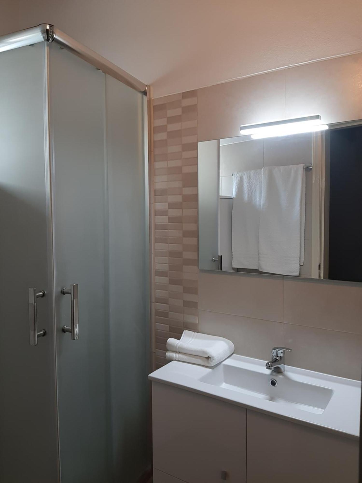 Апартаменты Alojamento Ferreira - Apartamento C Сантиагу-ду-Касен Экстерьер фото